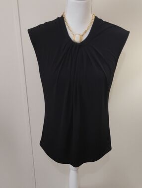 Liz Claiborne Black Sleeveless Gathered Neck Top